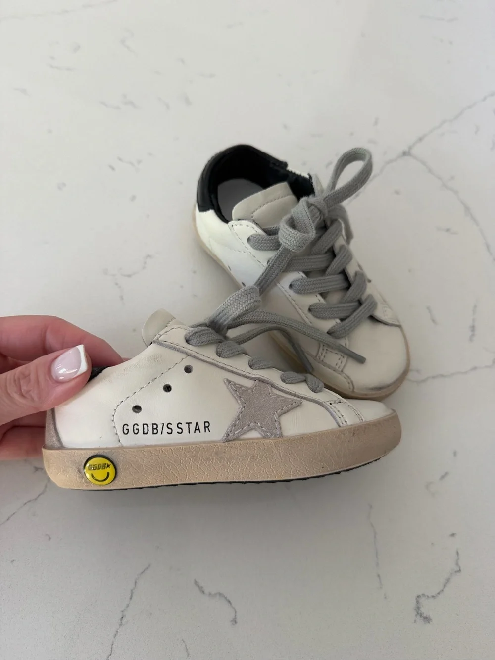 Golden Goose White Kids Sneakers with Grey Star - Size 21(5-5.5)